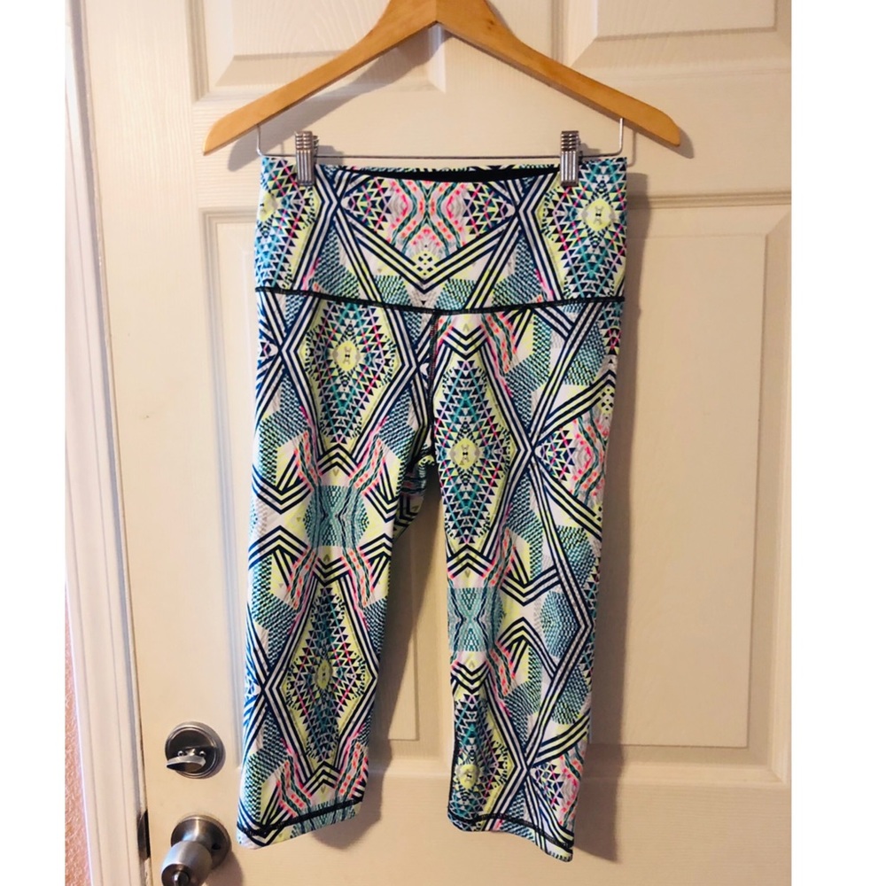 VS Sport Knockout Crop